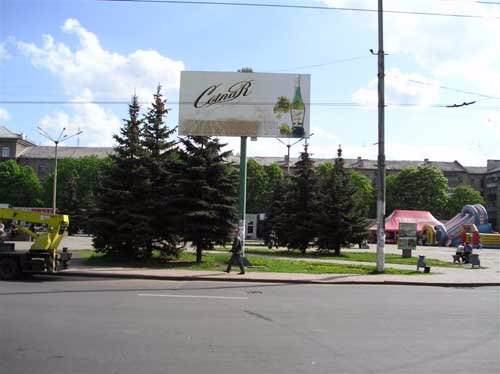 Білборд №95003 в місті Горлівка (Донецька область), розміщення зовнішнішньої реклами, IDMedia-оренда найнижчі ціни!