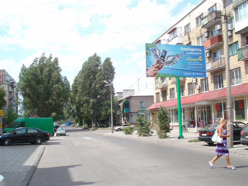 Билборд формат 3x6 №95128 в городе Покровск(Красноармейск) (Донецкая область) `Билборд №95128 в городе Покровск(Красноармейск) (Донецкая область), размещение наружной рекламы, IDMedia-аренда по самым низким ценам!`