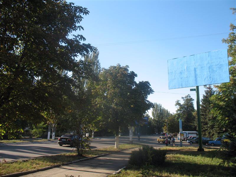 `Билборд №95155 в городе Шахтерск (Донецкая область), размещение наружной рекламы, IDMedia-аренда по самым низким ценам!`