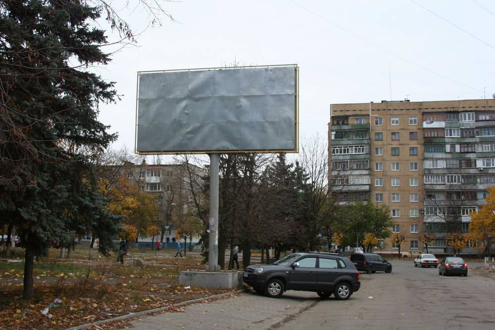 `Билборд №95698 в городе Краматорск (Донецкая область), размещение наружной рекламы, IDMedia-аренда по самым низким ценам!`