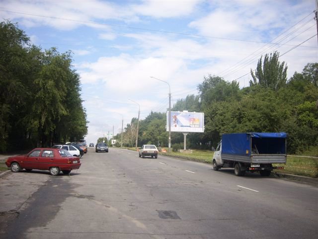 `Билборд №99406 в городе Запорожье (Запорожская область), размещение наружной рекламы, IDMedia-аренда по самым низким ценам!`