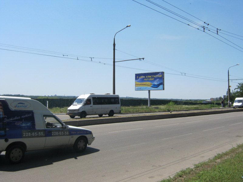 `Билборд №99413 в городе Запорожье (Запорожская область), размещение наружной рекламы, IDMedia-аренда по самым низким ценам!`